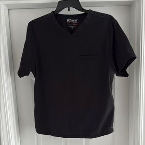 Greys anatomy men’s black scrub top. Medium